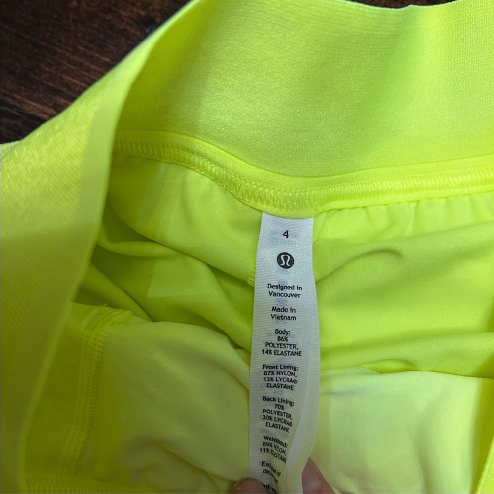 Lululemon court rival flared tennis skirt - Picture 2 of 3